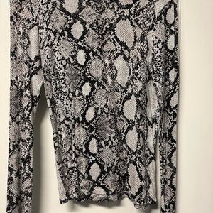 Express Black and White Snake Print Long Sleeve Top